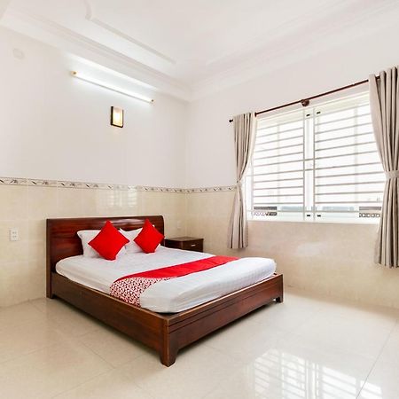 Oyo 372 Vy Ha Hotel Ho Chi Minh City Exterior photo