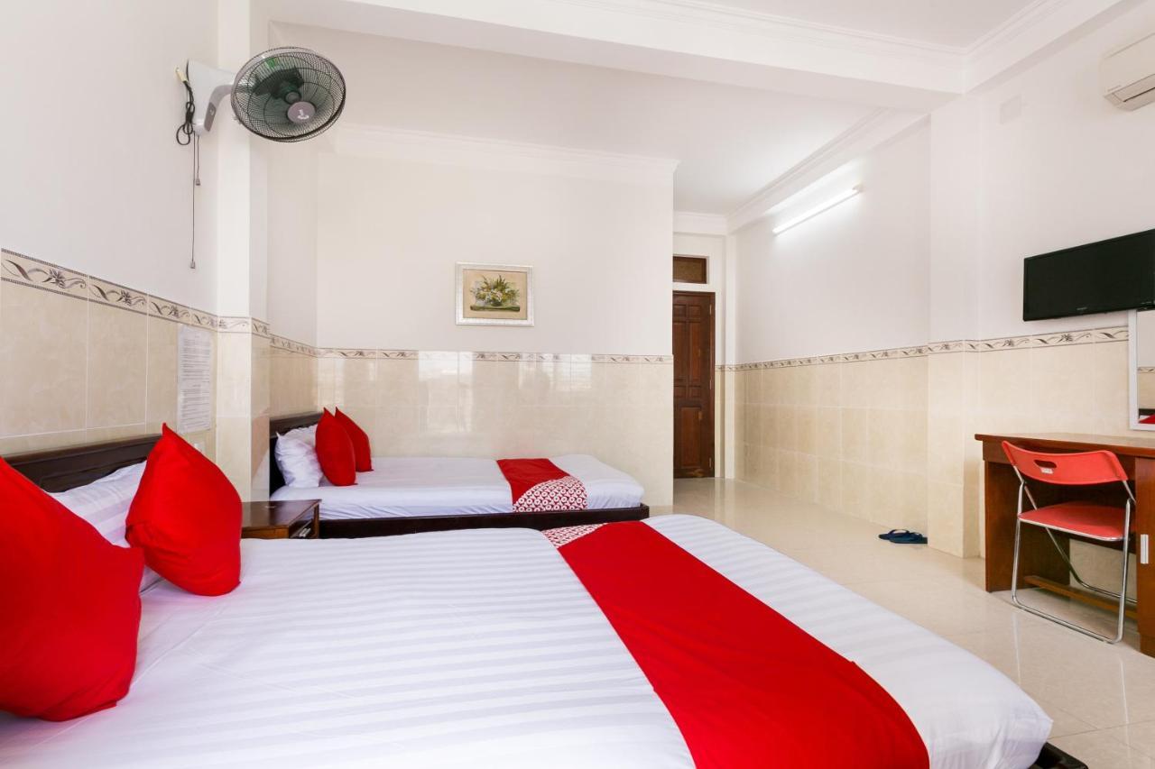 Oyo 372 Vy Ha Hotel Ho Chi Minh City Exterior photo